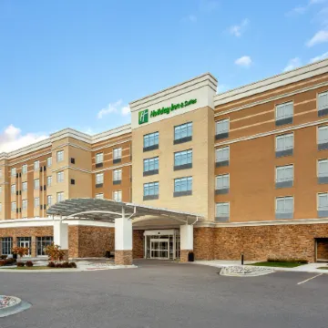 Holiday Inn & Suites DETROIT - TROY by IHG