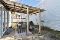 North End Gem - Pet Friendly Fernandina Beach Cottage