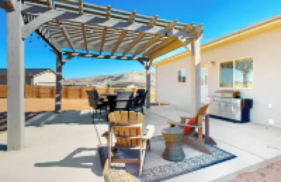Scenic Home w/ Yard in Big Water, Dogs Welcome!