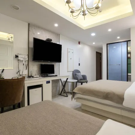SM Boutique Hotel Отели рядом с достопримечательностью «Сеульский лесной парк»