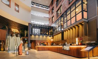 Best Western Plus Hotel Plaza