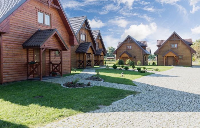 Comfortable Houses with Swimming Pools, Rewal