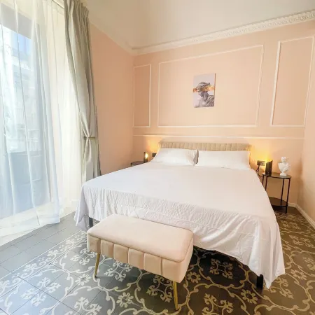 Flame B&B - Elegant Rooms