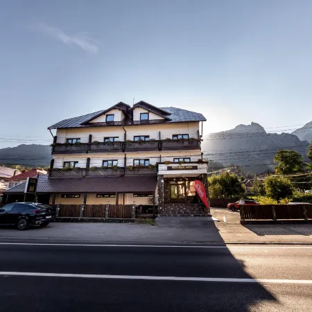 Suru Hotel & Restaurant