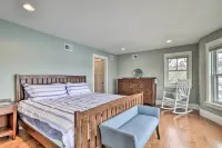 Charming Home on Keuka Lake w/ Dock & Fire Pit! -  Privatzimmer