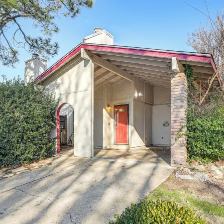 Furnished Patio! Family-friendly Tulsa Townhome