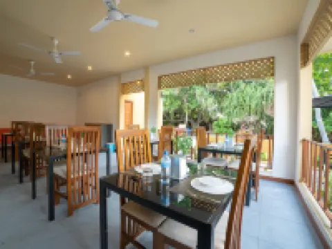 Nala Veli Beach & Spa Hotels in Ukulhas