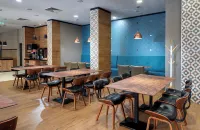 Best Western Plus Premium Inn - breakfast