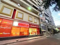 The Golden Luxury Downtown One فنادق في 