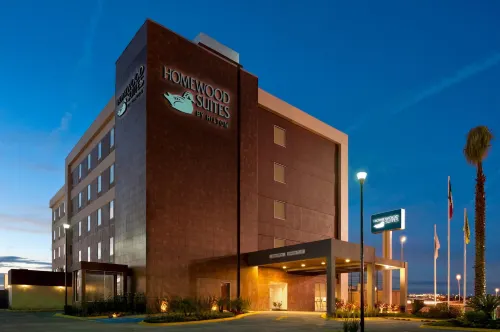 Homewood Suites by Hilton Queretaro - 3 Sao