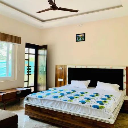 PHS KASAULI HILLS