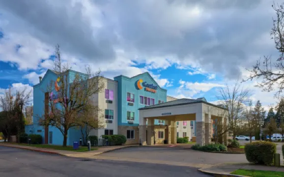 Comfort Suites Springfield-Eugene