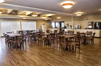 布蘭頓- 湖景套房酒店 - 早餐