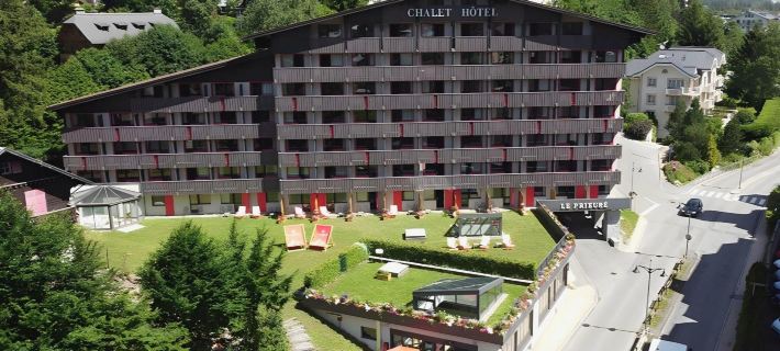 Chalet Hôtel le Prieuré & Spa Отели в г. Верхняя Савойя