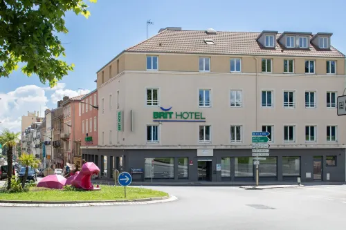 Brit Hotel Mâcon Centre Gare - 3-Star