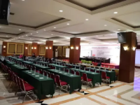 Karlita Hotel Tegal Hoteles en Tegal