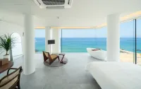 Gangneung Mua Pension Hotel dekat Perpustakaan Sungju