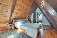 Charming Hunter A-Frame: Walk to Ski Lift! - 3-Star
