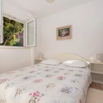 Apartment Tom