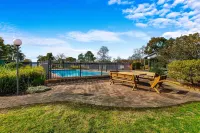 Quality Inn & Suites Traralgon - Uima-altaat