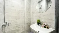 Studio Apartment Collins Boulevard near Summarecon Mall Serpong By Travelio