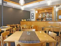 กรีนวิว โรงแรม โดย Lowkl โรงแรมใกล้วงซิมโฟนี่นิวเวิลด์