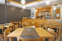 กรีนวิว โรงแรม โดย Lowkl - สัตว์เลี้ยง