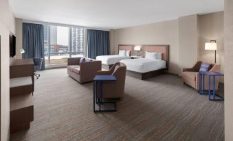 La Quinta Inn & Suites by Wyndham Jamaica NYC/JFK AirTrain