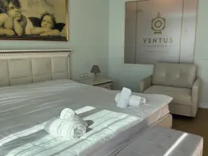 Ventus Harbor Hotel
