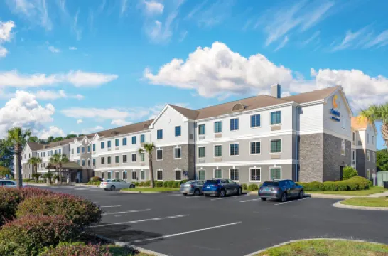 Comfort Inn & Suites Hotels in 
