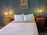 Saint George Hotel Hotels in Platte County