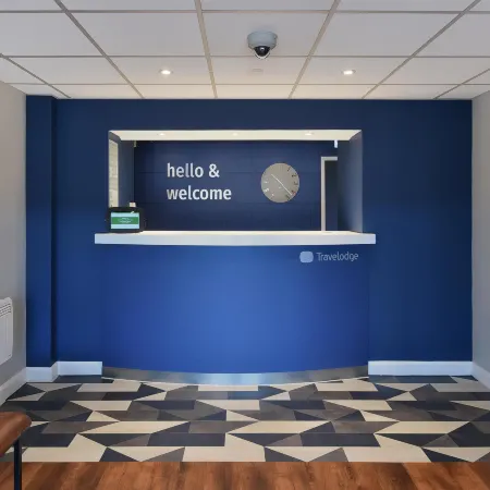 Travelodge London Park Royal Отели рядом с достопримечательностью «Стадион «Уэмбли»»