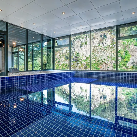 Seongju Avianto Pool Villa