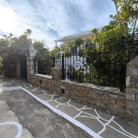 Villa Fenia