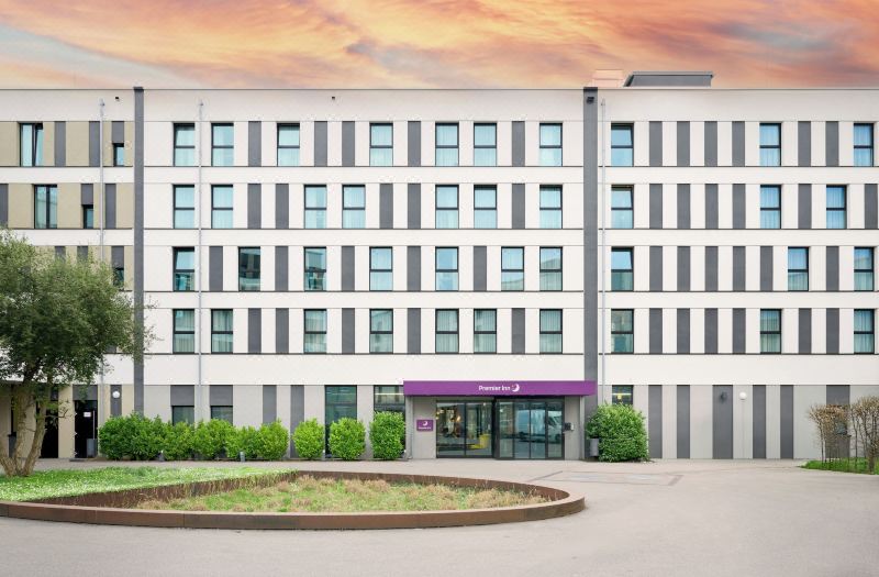 Premier Inn Freiburg City Nord