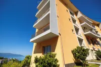Gaia's Apartments Vlore Hotels in 