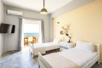 Beachfront Nest Memi Koroni-seaheaven House B1 - Apartments