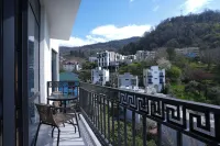 PARALLEL Apartments
