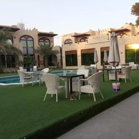 Corniche Palace Hotel