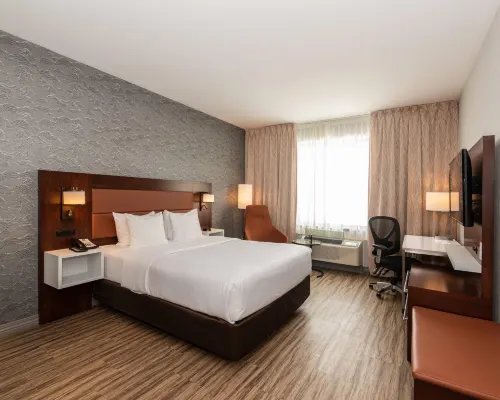 Quality Inn & Suites Hotels in Val-d'Or
