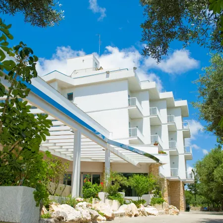 HOM - Hotel Orsa Maggiore Hotel a Castro