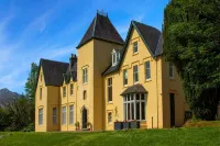 Glenfinnan House Hotel - Parking
