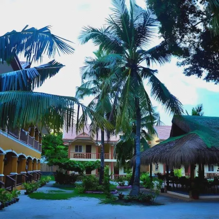 Slam's Garden Dive Resort