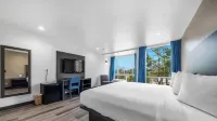 Motel 6 Oceanside, CA – Marina / Camp Pendleton
