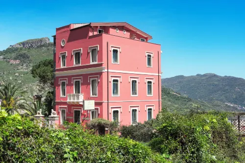 Hotel "La Pensione Svizzera"