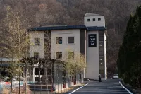 Chaeonjae Gongju - Pools