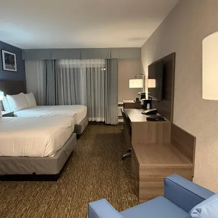 Anchor Inn and Suites