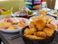 Ibis Styles Bucharest Airport - breakfast