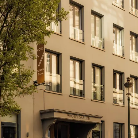 9Hotel Sablon