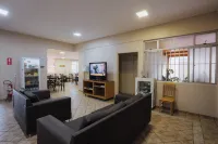 Hotel Nacional Service - بيت ضيافة